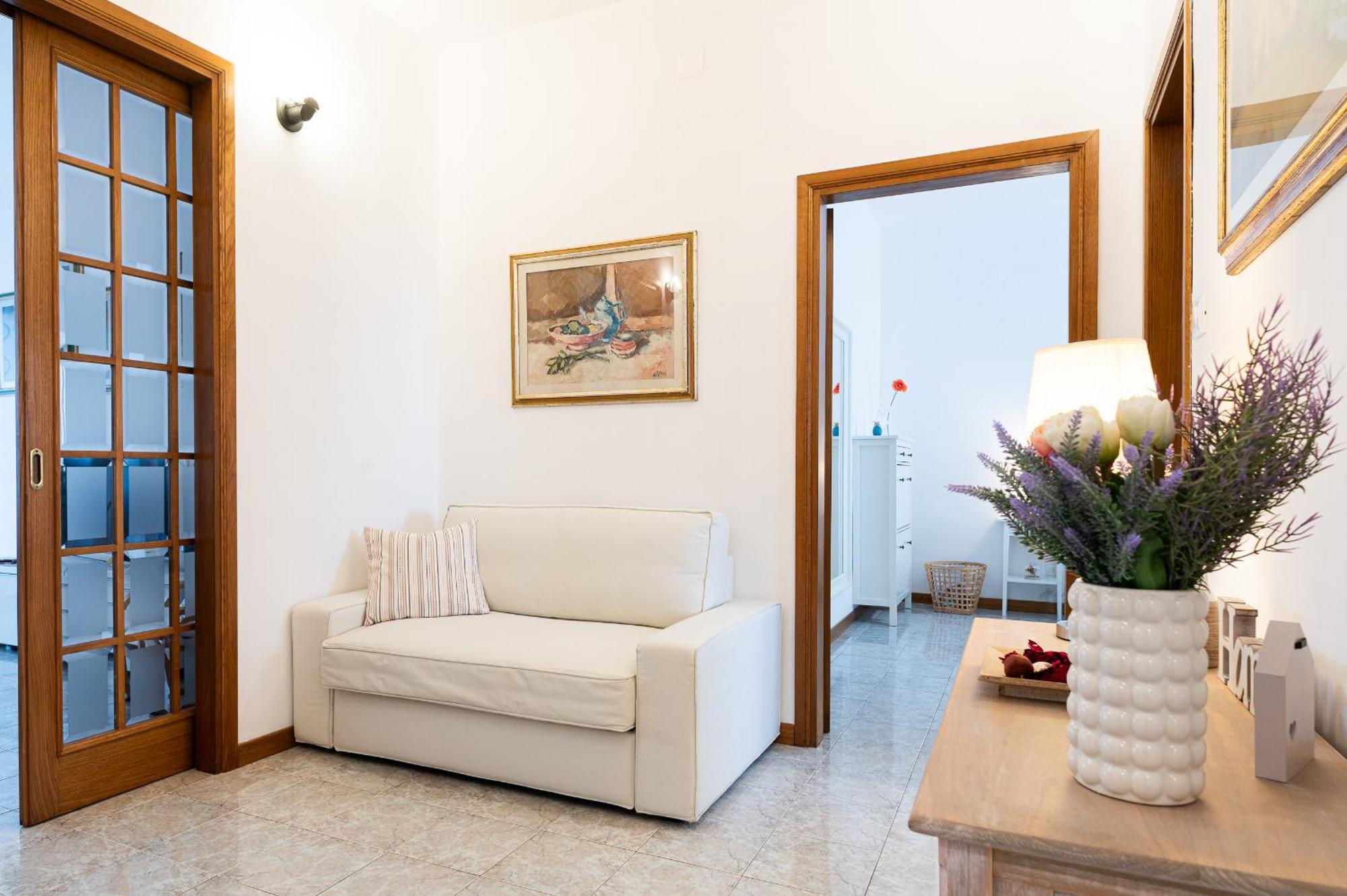 Godi Fiorenza Suite - Duomo A 15 Minuti E Aeroporto A 4 Minuti Con Tramvia T2 ฟลอเรนซ์ ภายนอก รูปภาพ